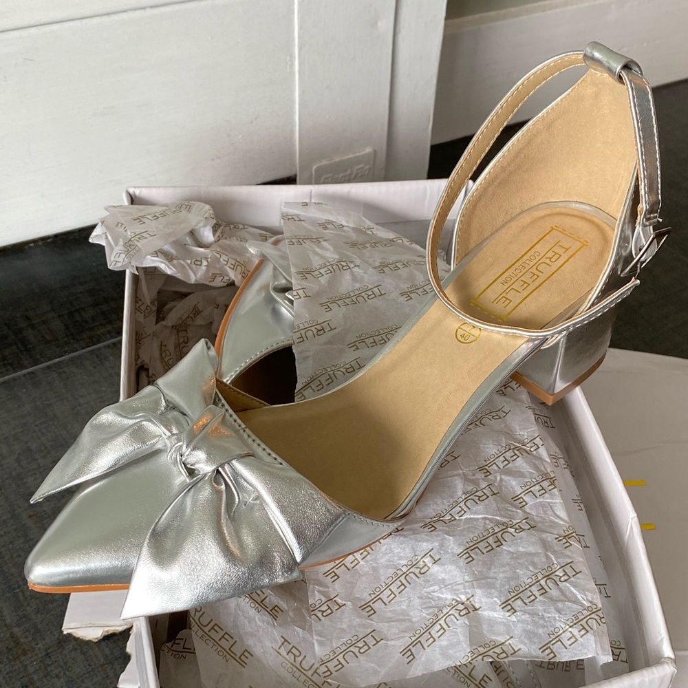 Truffle Collection Silver Ribbon Mid Heels